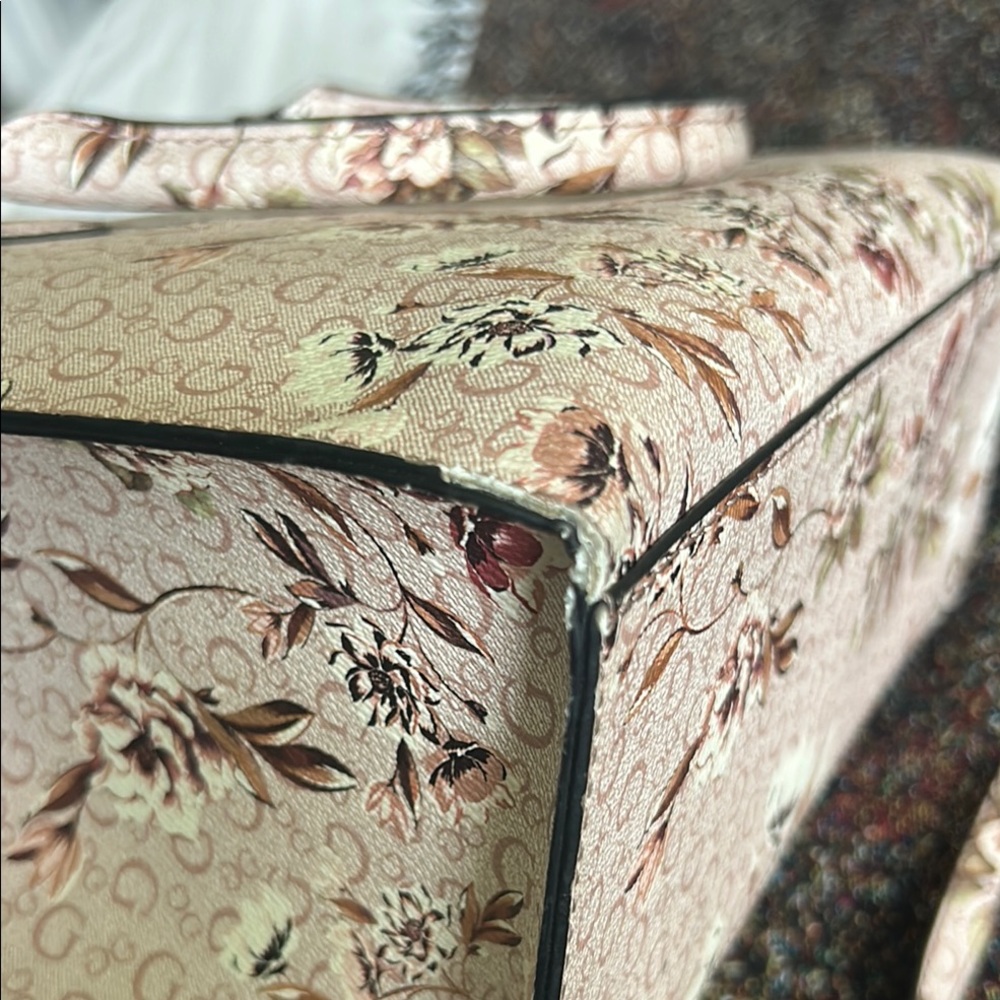 GUESS Pink Floral Logo purse with Multicolor Accents - Picture 10 of 11